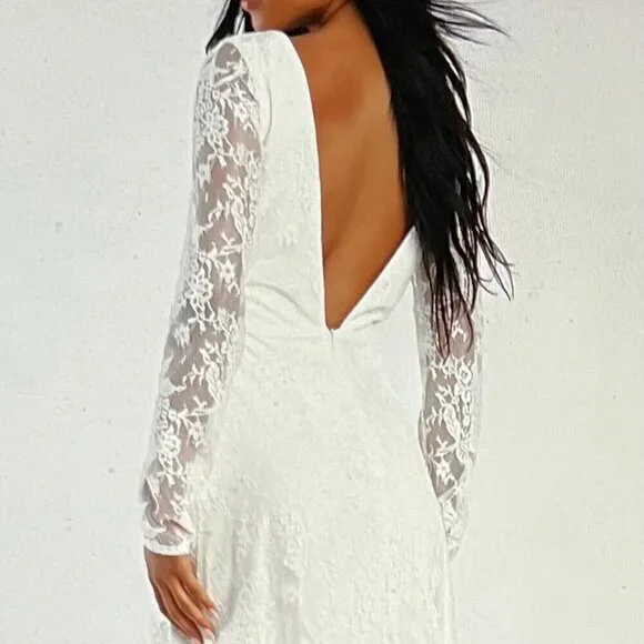 Lulus Blissful Romantic White Lace Backless Long Sleeve Maxi Dress Size S  Dresses
